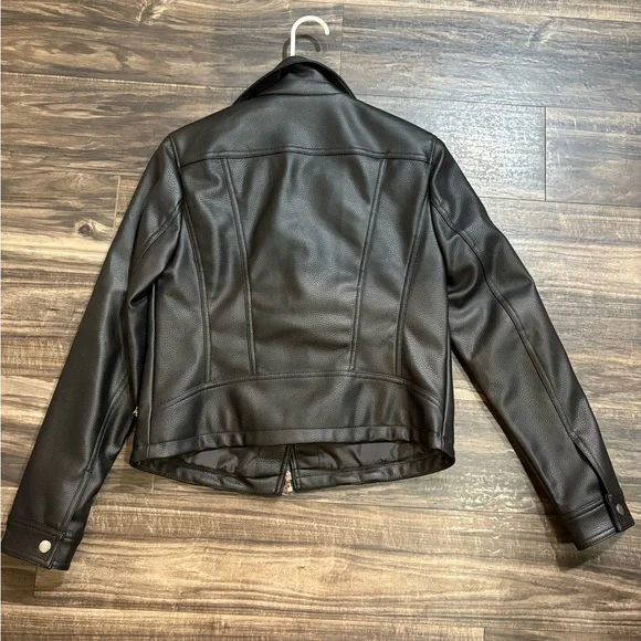 Express Women's Black Faux Leather Jacket - Picture 3 of 3